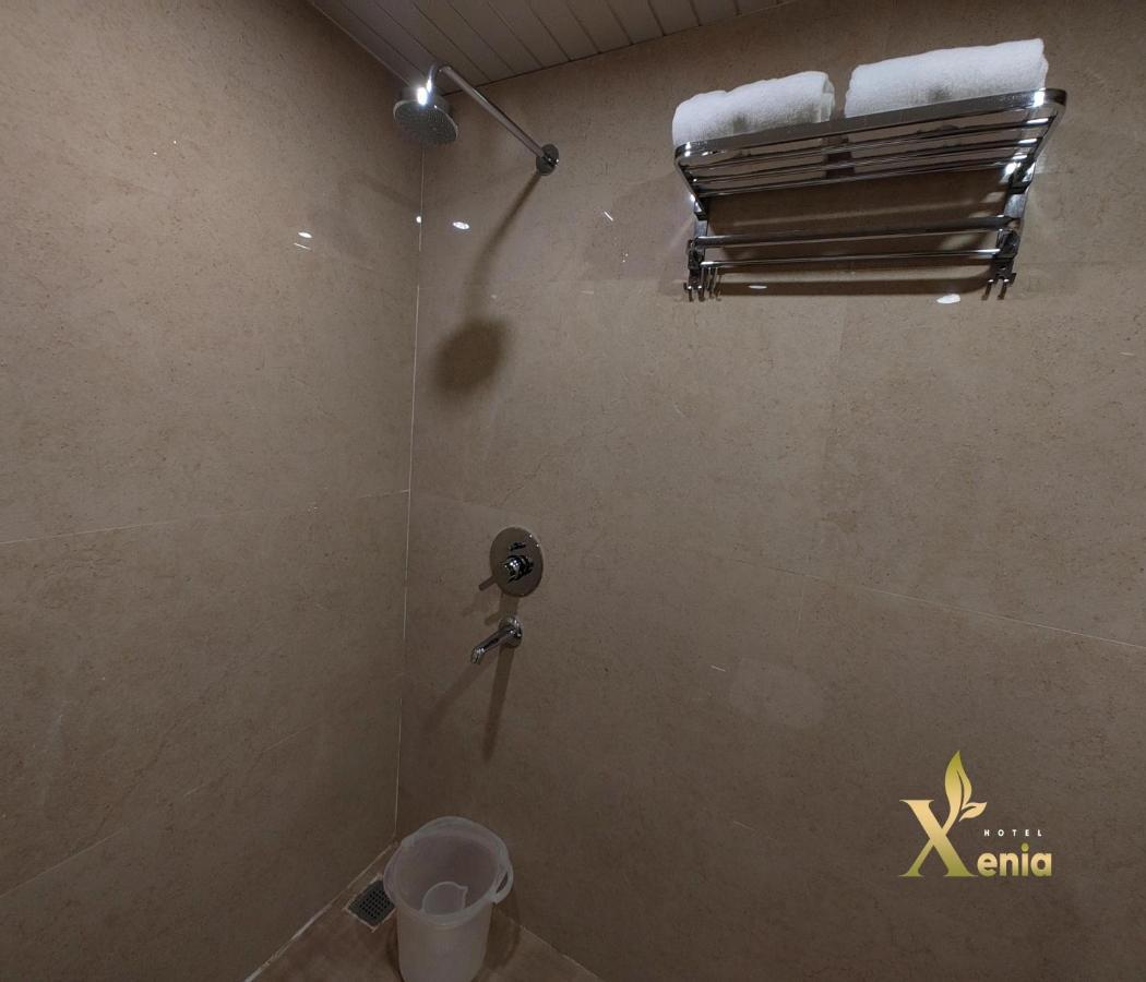 Hotel Xenia Varanasi Eksteriør billede