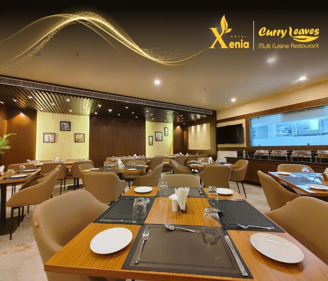 Hotel Xenia Varanasi Eksteriør billede
